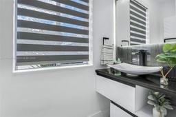 Picture of 7337 NW 174Th Ter # 101, Hialeah, FL 33015