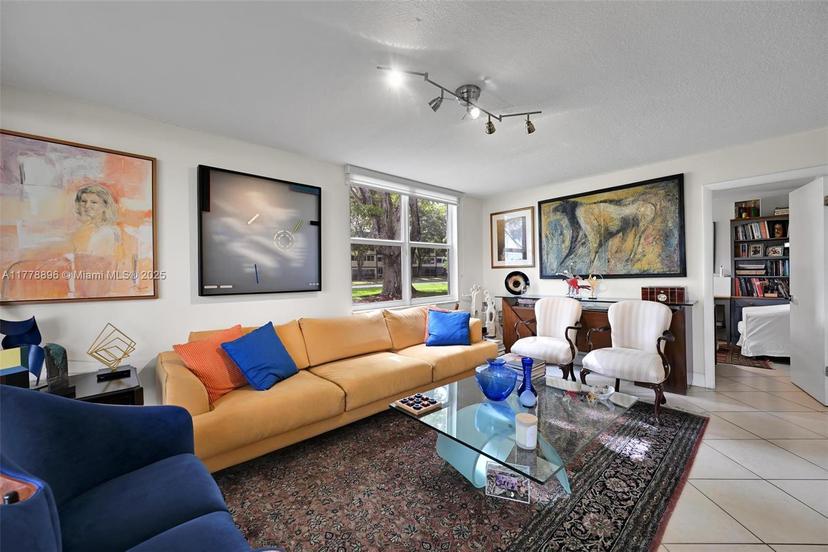 Picture of 9101 S Lime Bay Blvd # 107, Tamarac FL 33321
