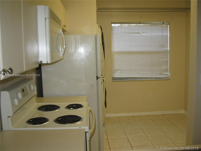 Picture of 2322 SE 23Rd Ave # 2322, Homestead FL 33035