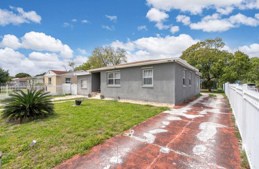 Picture of 2921 NW 69Th St, Miami FL 33147