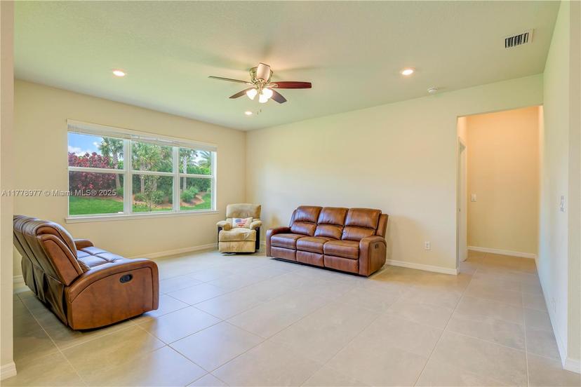 Picture of 12300 SW Myrtle Oak Dr, Port St. Lucie FL 34987