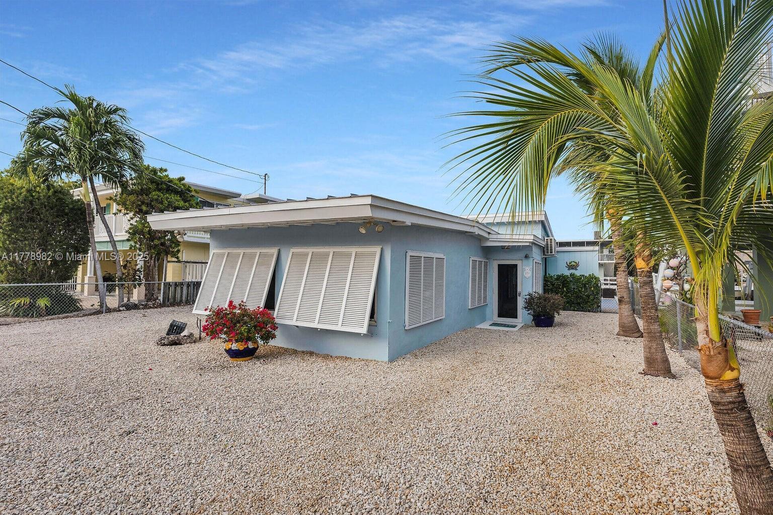 Picture of 231 Anne Bonny Dr, Key Largo, FL 33037
