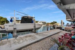 Picture of 231 Anne Bonny Dr, Key Largo, FL 33037