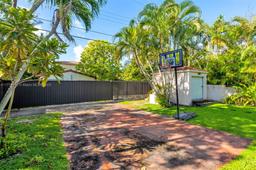 Picture of 1500 SW 18Th St, Miami, FL 33145