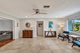 Picture of 1083 SW 25Th Pl, Boynton Beach, FL 33426