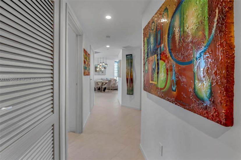 Picture of 1000 Brickell Plz # 2912, Miami FL 33131