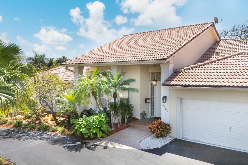 Picture of 8350 SW 138Th Ter, Palmetto Bay FL 33158