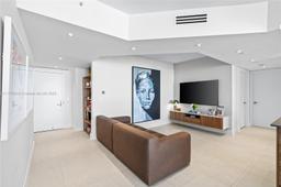 Picture of 21055 Yacht Club Dr # 2707, Aventura, FL 33180
