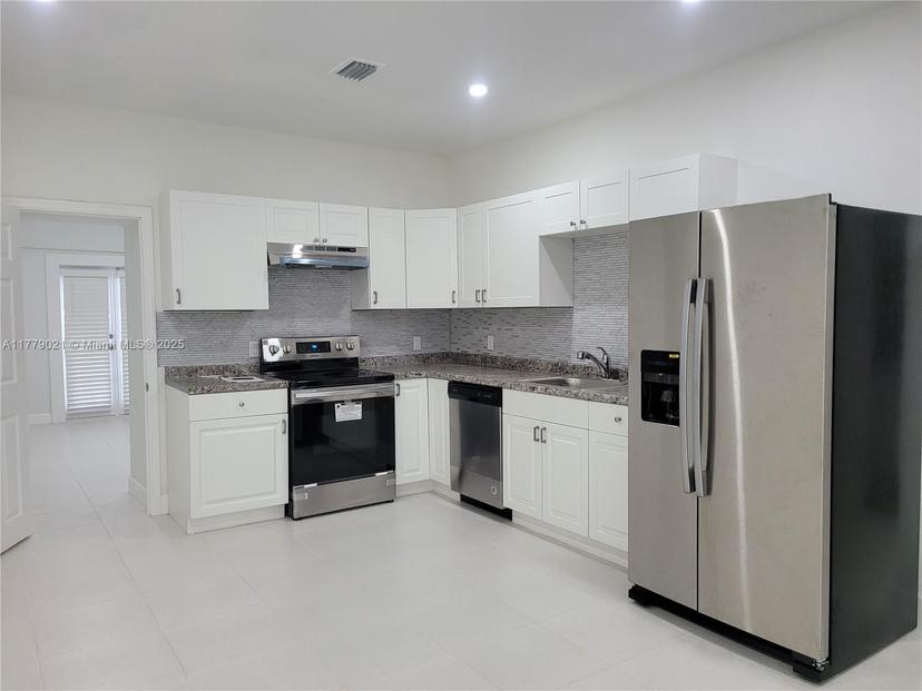 Picture of 511 NW 62Nd Ave, Miami FL 33126