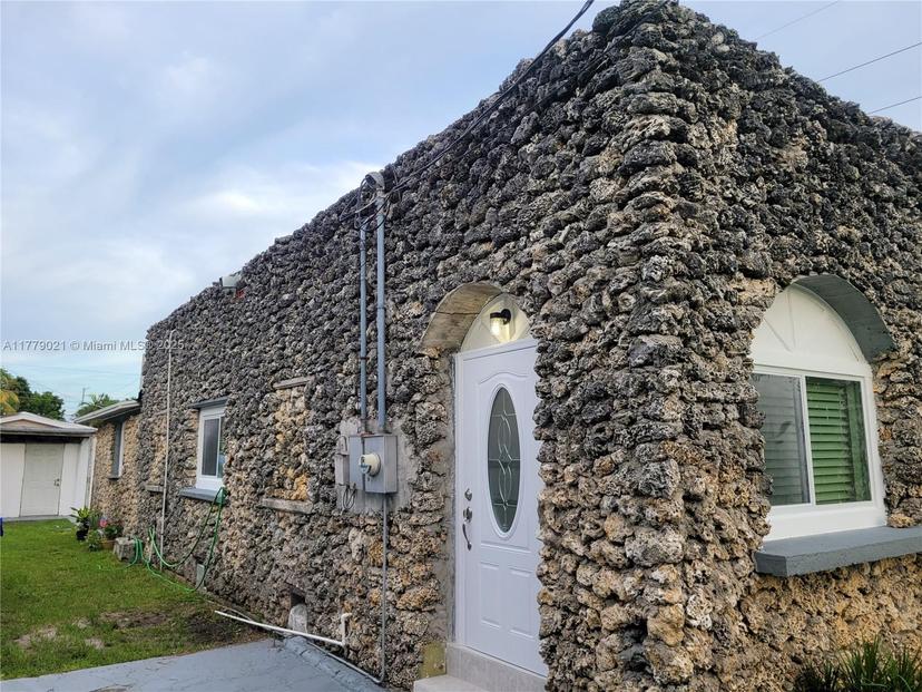 Picture of 511 NW 62Nd Ave, Miami FL 33126