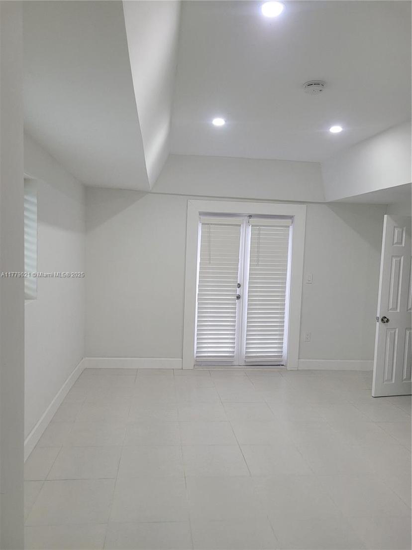 Picture of 511 NW 62Nd Ave, Miami FL 33126