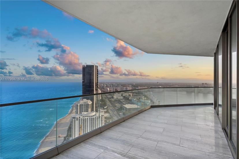 Picture of 18975 Collins Ave # 4404, Sunny Isles Beach FL 33160