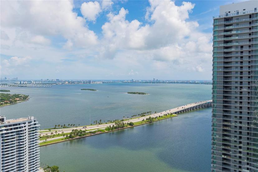 Picture of 501 NE 31St St # 4002, Miami FL 33137