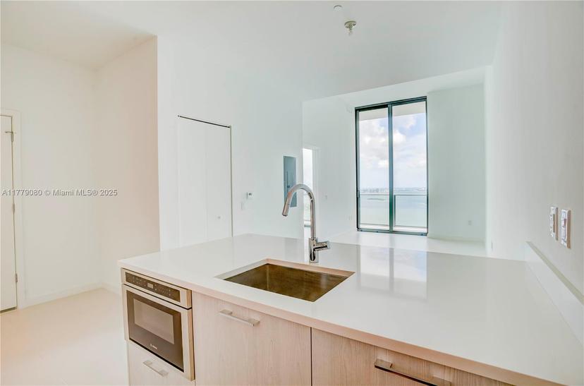 Picture of 501 NE 31St St # 4002, Miami FL 33137