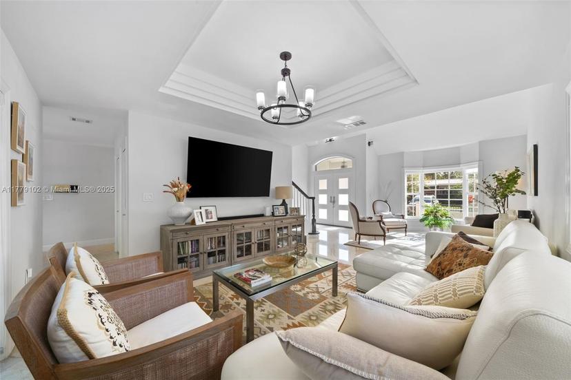 Picture of 6110 Maggiore St, Coral Gables FL 33146