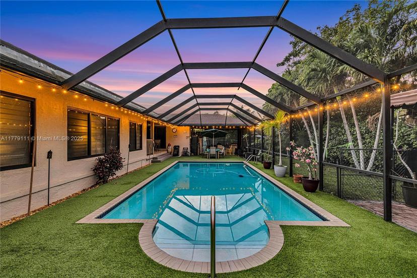 Picture of 7801 SW 170Th St, Palmetto Bay FL 33157