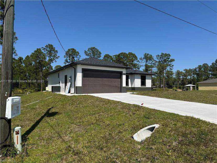 Picture of 2908 48Th St W, Lehigh Acres FL 33971