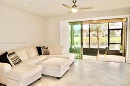 Picture of 7024 Butterfly Ct # 7024, Jacksonville, FL 32258