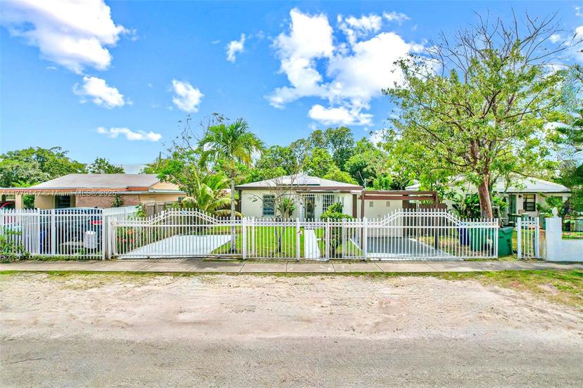 Picture of 320 NW 117Th St, Miami FL 33168