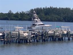 Picture of 6082 SE Landing Way # 10, Stuart, FL 34997