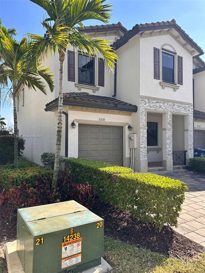 Picture of 11218 SW 250Th Ter # 11218, Homestead FL 33032