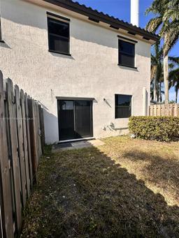 Picture of 11218 SW 250Th Ter # 11218, Homestead, FL 33032