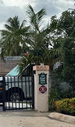 Picture of 500 NE 3Rd Street # 112, Hallandale Beach, FL 33009