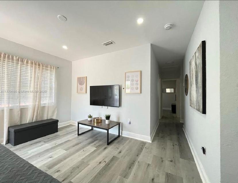 Picture of 3050 NW 52Nd St, Miami FL 33142
