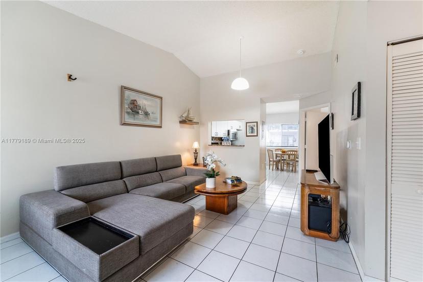 Picture of 6636 SW 130Th Pl # 1306, Miami FL 33183