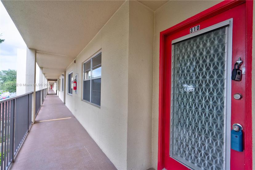 Picture of 1101 SW 128Th Ter # 310C, Pembroke Pines FL 33027