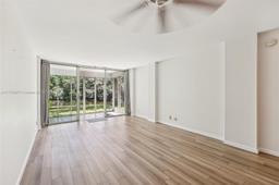 Picture of 101 Royal Park Dr # 1D, Oakland Park, FL 33309