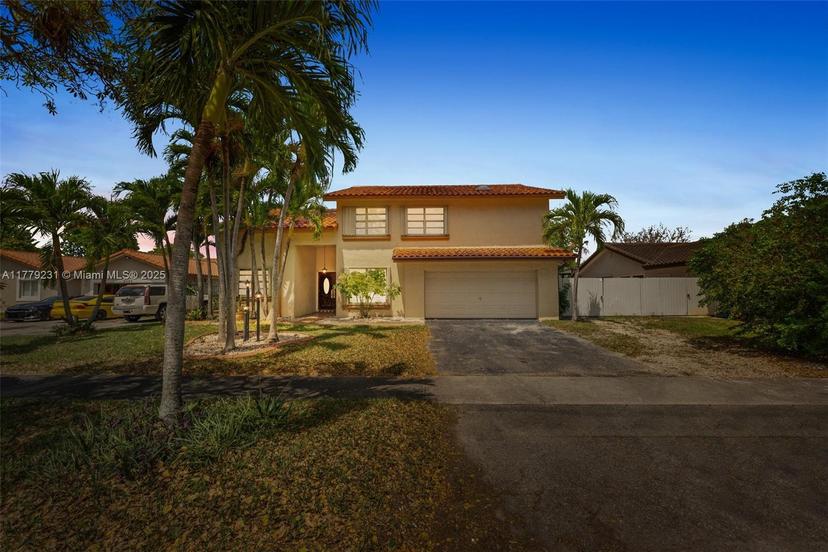 Picture of 6345 NW 201St Ln, Hialeah FL 33015
