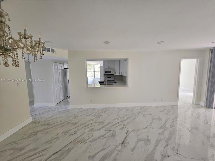 Picture of 9510 Seagrape Dr # 201, Davie FL 33324