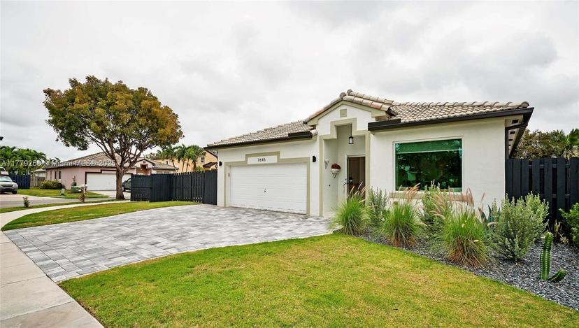Picture of 7645 SW 164Th Pl, Miami FL 33193