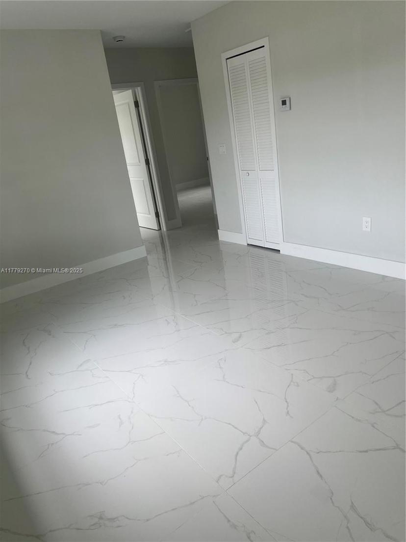 Picture of 702 E 37Th St, Hialeah FL 33013