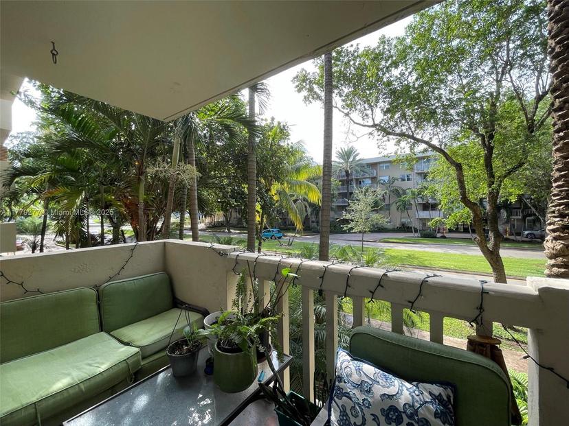 Picture of 1800 Sans Souci Blvd # 206, North Miami FL 33181