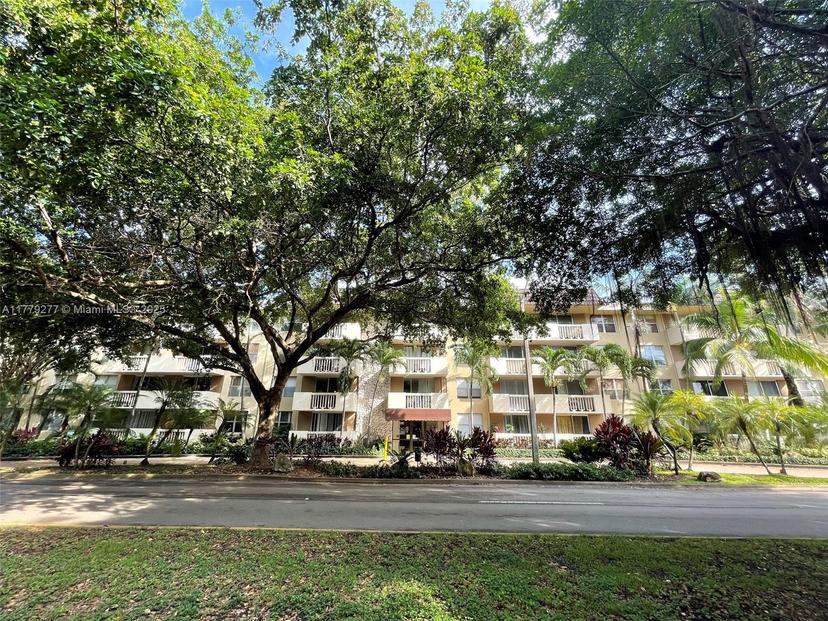 Picture of 1800 Sans Souci Blvd # 206, North Miami FL 33181