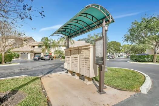 Picture of 16312 Malibu Dr # 6, Weston FL 33326