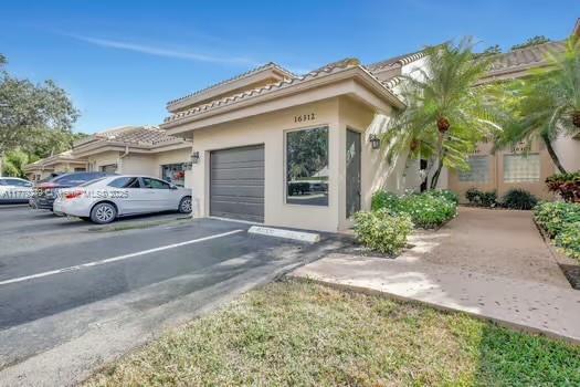 Picture of 16312 Malibu Dr # 6, Weston FL 33326