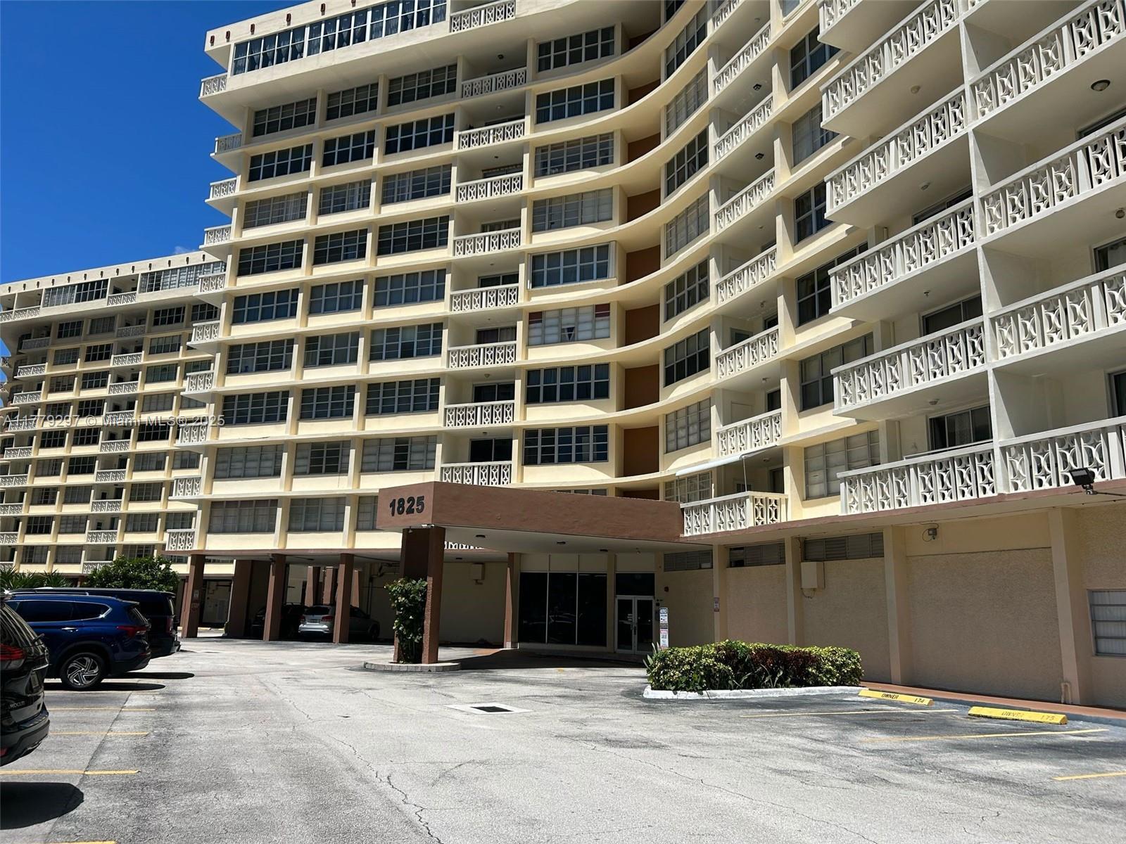 Picture of 1825 S Ocean Dr # 503, Hallandale Beach, FL 33009