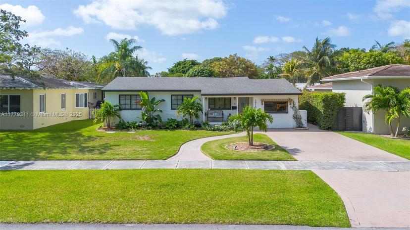 Picture of 5912 SW 31St St, Miami FL 33155
