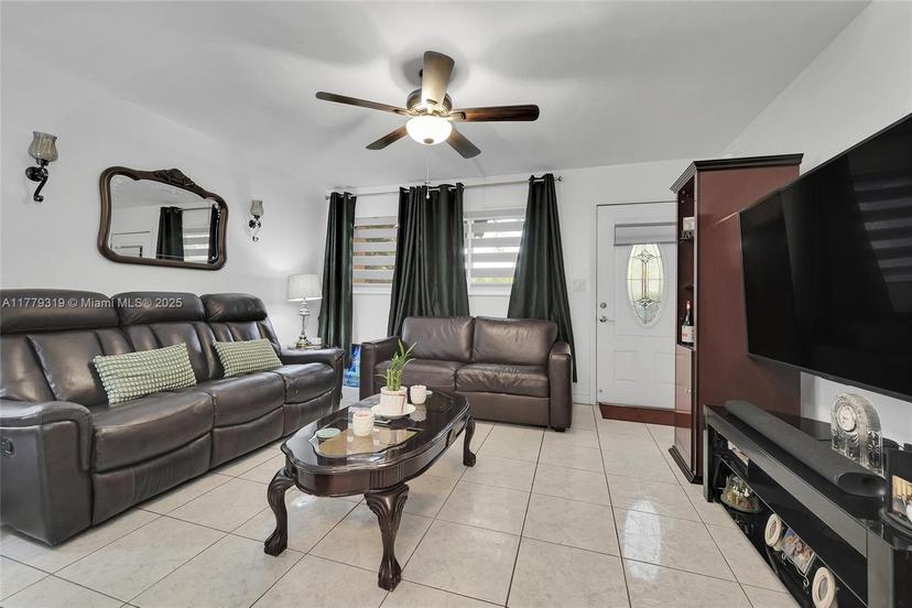 Picture of 10881 SW 6Th St # 7, Sweetwater FL 33174