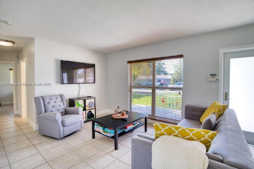 Picture of 18033 SW 89Th Pl, Palmetto Bay FL 33157