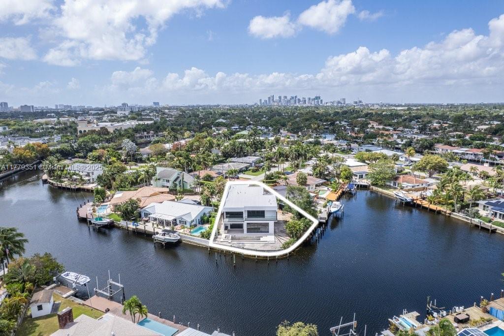 Picture of 2033 NE 22Nd St, Wilton Manors, FL 33305