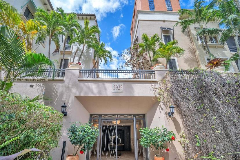 Picture of 2925 NW 126Th Ave # 1, Sunrise FL 33323