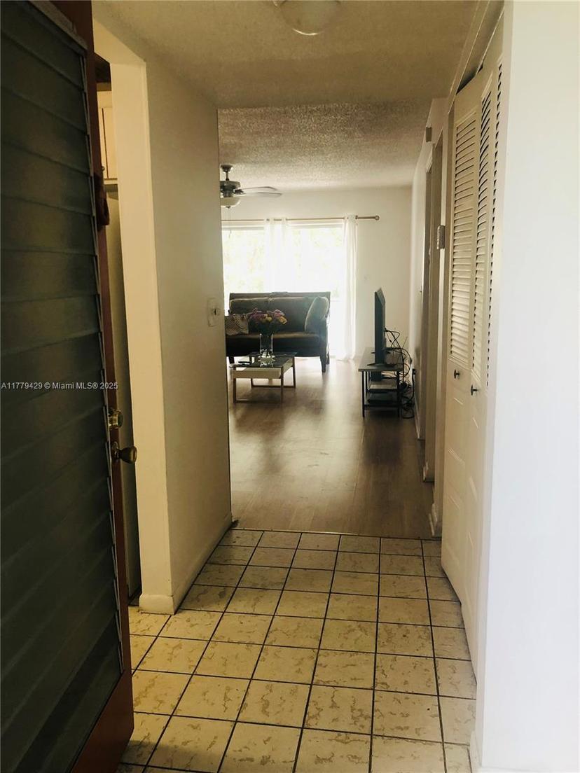 Picture of 3776 Inverrary Blvd # 205R, Lauderhill FL 33319