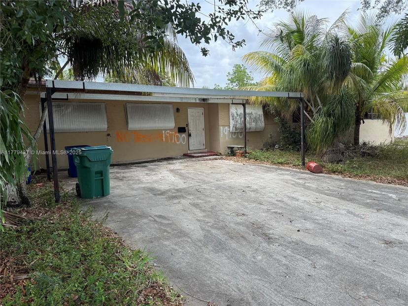 Picture of 19700 NE 11Th Pl, Miami FL 33179