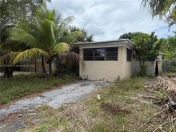 Picture of 19700 NE 11Th Pl, Miami, FL 33179