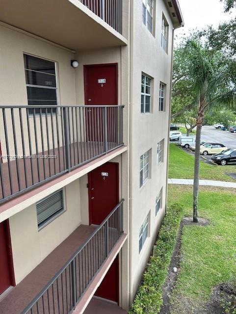 Picture of 13455 SW 9Th Ct # 318J, Pembroke Pines FL 33027