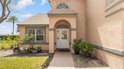 Picture of 101 NW 187Th Ave, Pembroke Pines, FL 33029